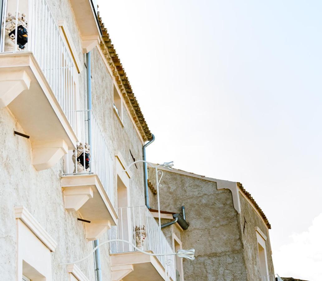Dimora Cavour Bed & Breakfast Amantea Luaran gambar